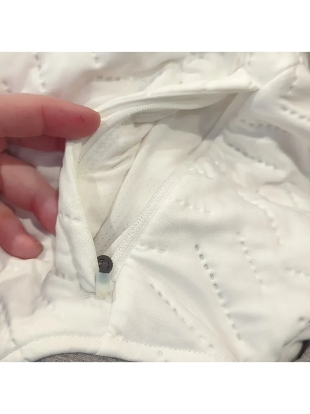 Under Armour White and Gray Vest for Active Wear